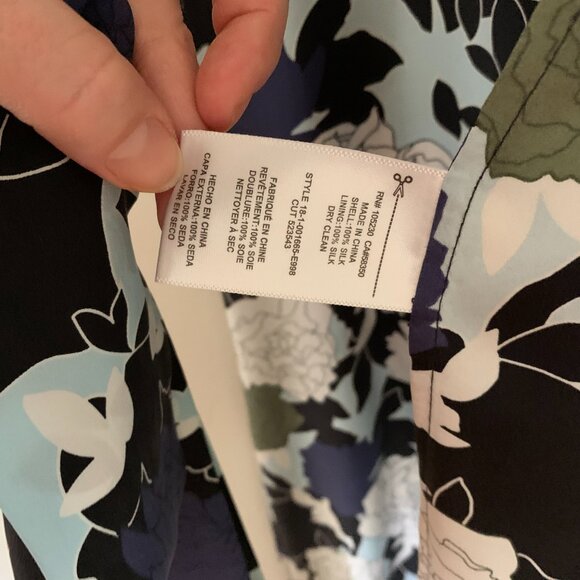 Equipment Printed Dress - Picture 8 of 8